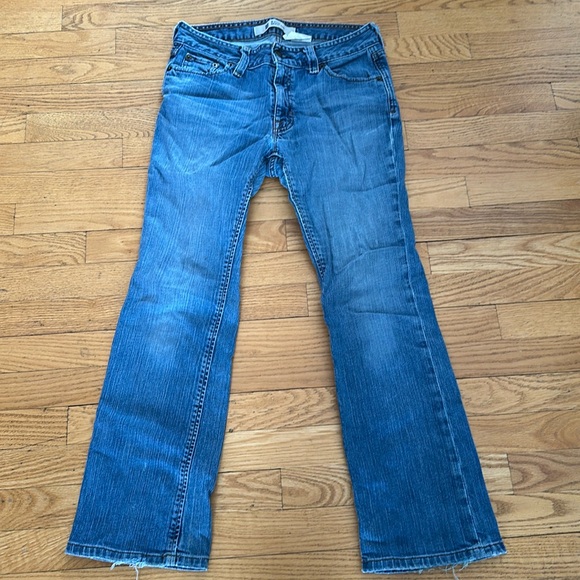 Gap Original Boot Cut Woman’s Jeans - Picture 2 of 13